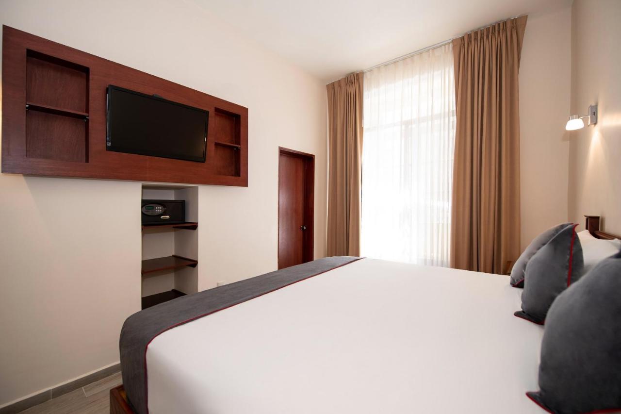 קרטרו Hotel Senorial מראה חיצוני תמונה